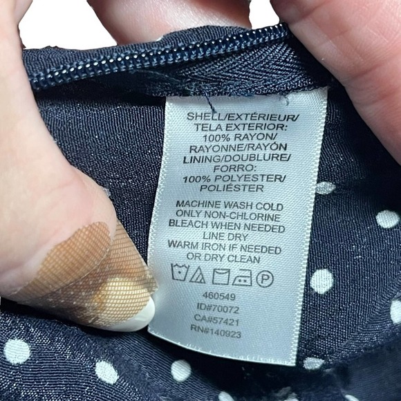 LOFT Polka Dot Wrap Ruffled V-Neck Romper in Navy & White Size 6 Skort Dress - Picture 14 of 16